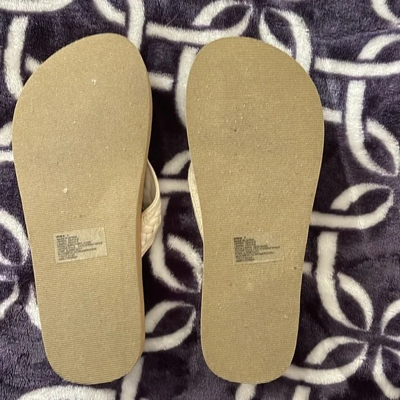 Flip flops - Picture 2 of 2